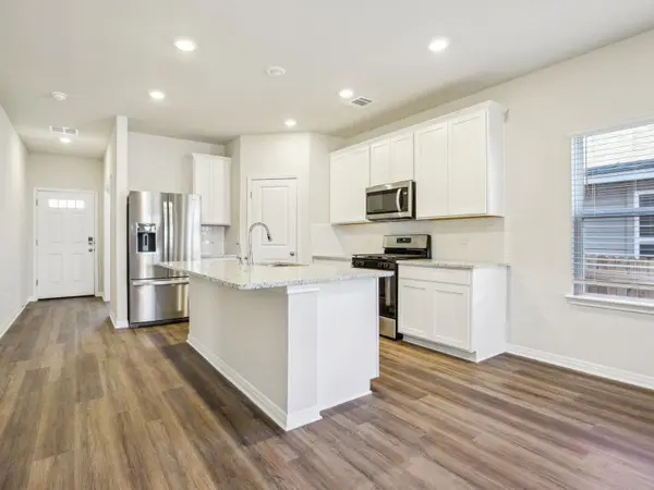 100 Woodbrook DR, Georgetown, TX 78674