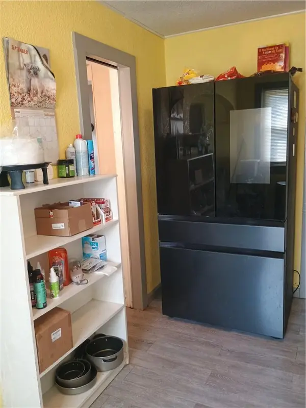 204 S 2nd ST, Lansing, KS 66043