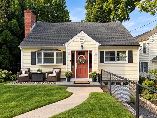 11 Emerson AVE, Croton-on-hudson, NY 10520