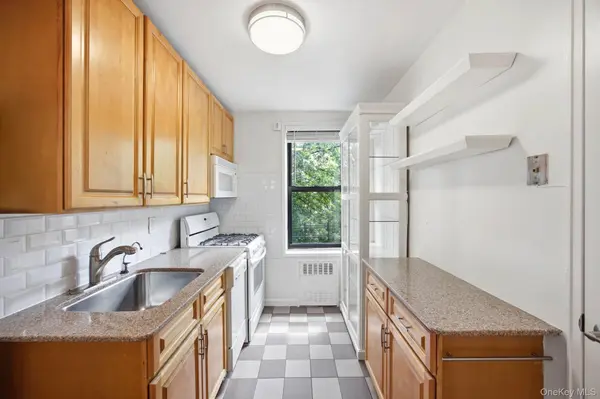 25-34 Crescent ST #2K, Astoria, NY 11102