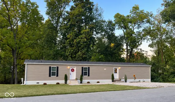 41 Lazy River RD, Cloverdale, IN 46120