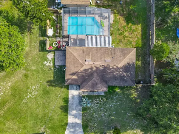 218 OAKVIEW AVE, Auburndale, FL 33823