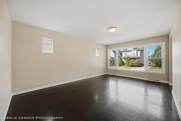3433 wesley AVE, Berwyn, IL 60402