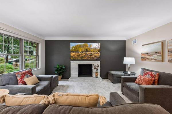 4000 Abbott AVE S, Minneapolis, MN 55410