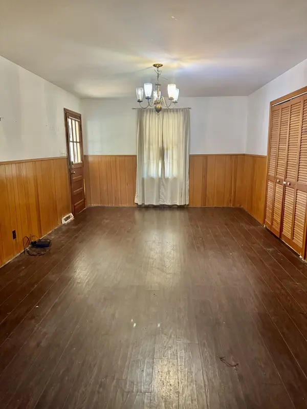 214 River Dr, Mcminnville, TN 37110