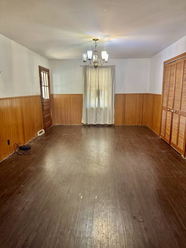 214 River Dr, Mcminnville, TN 37110