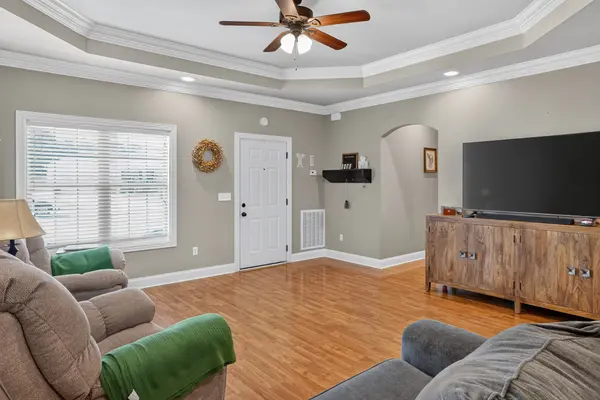 134 Elise Cir, Tullahoma, TN 37388