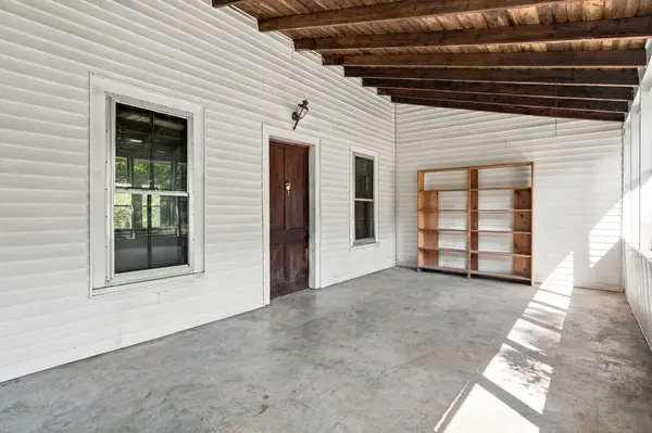 2889 Tennessee Ridge Rd, Waverly, TN 37185