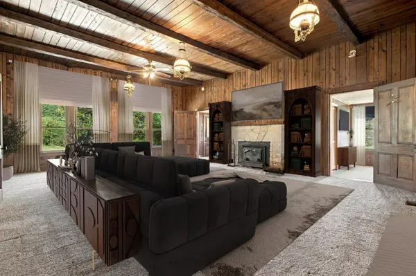 2889 Tennessee Ridge Rd, Waverly, TN 37185