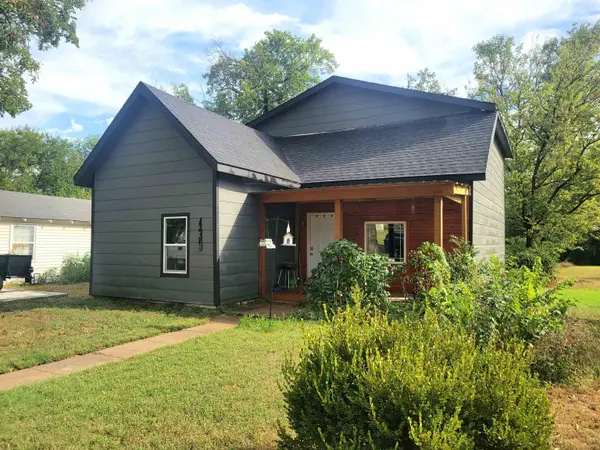 439 E Broadway, Augusta, KS 67010