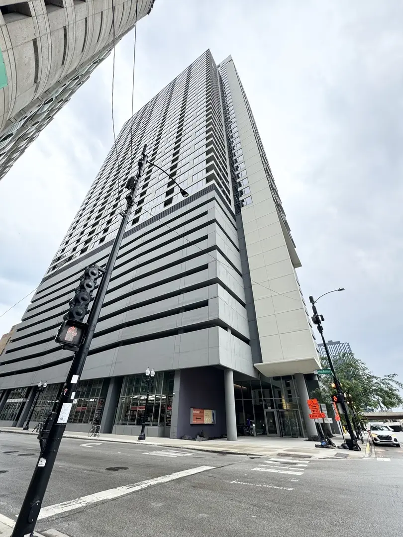 235 W VAN BUREN ST #3519, Chicago, IL 60607