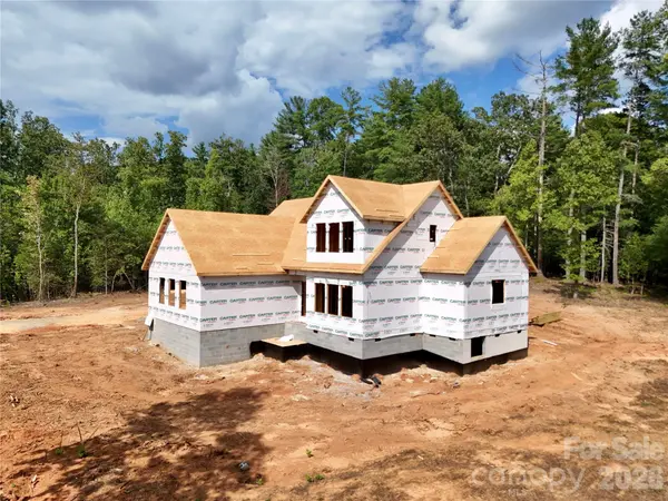2438 Kimberly AVE, Morganton, NC 28655