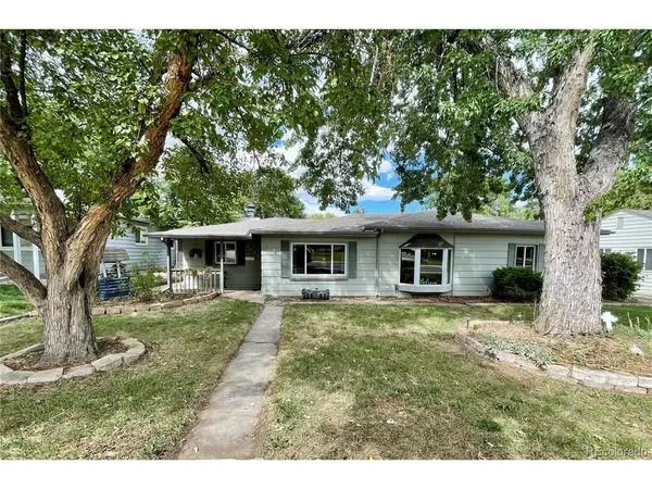 7325 W 34th, Wheat Ridge, CO 80033
