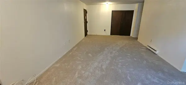 711 Sierra Vista LN #711, Valley Cottage, NY 10989