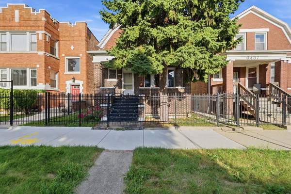 6435 S ARTESIAN AVE, Chicago, IL 60629