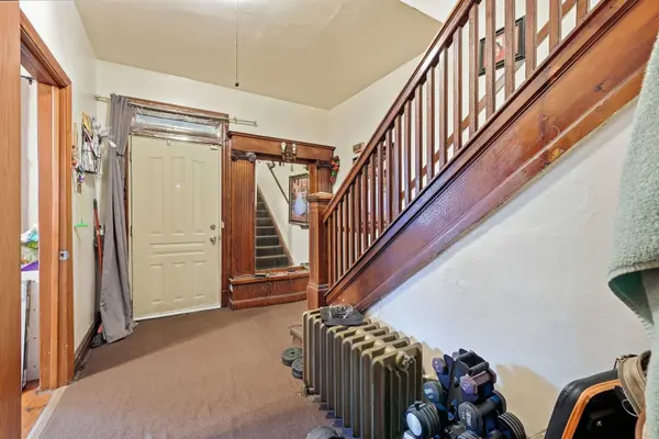 6435 S ARTESIAN AVE, Chicago, IL 60629