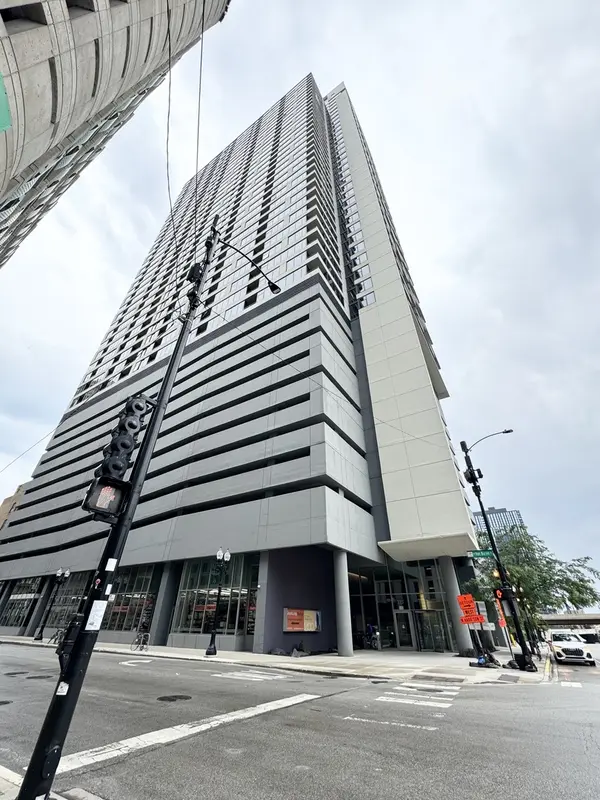 235 W VAN BUREN ST #3519, Chicago, IL 60607