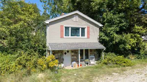 1226 N County Line RD, Westville, IN 46391