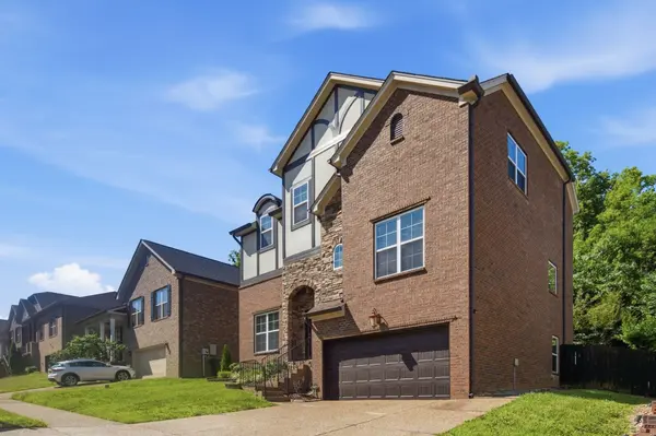 1736 Haleys Hope Ct, Nashville, TN 37209