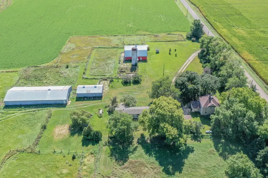 18413 60th ST SW, Prinsburg, MN 56281