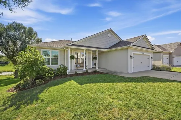1109 NW 92nd ST, Kansas City, MO 64155