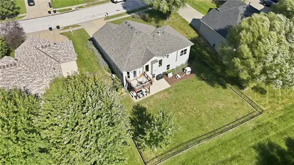 1109 NW 92nd ST, Kansas City, MO 64155
