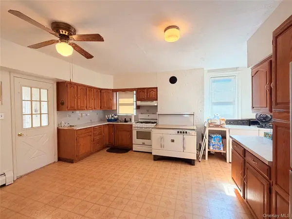 82-84 Montgomery ST, Middletown, NY 10940