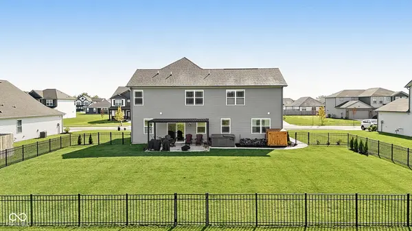 2282 Oakmont DR, Plainfield, IN 46168