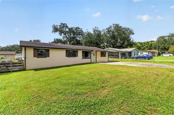 3206 DECATUR AVE, Lakeland, FL 33805