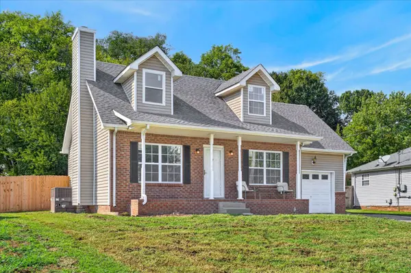 1228 Marla Dr, Clarksville, TN 37042