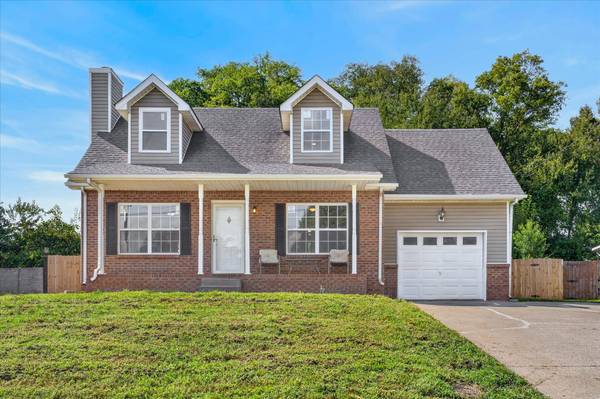 1228 Marla Dr, Clarksville, TN 37042