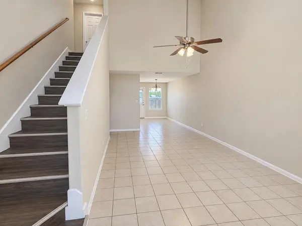 1408 Bergin CT #B, Georgetown, TX 78626