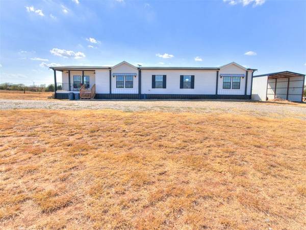 27668 N 2920 RD, Okarche, OK 73750