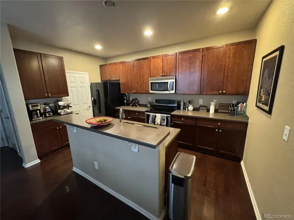 9055 Apache Plume DR #B, Parker, CO 80134