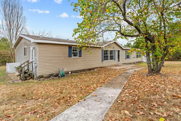388 Cedar Park RD, Branson, MO 65616