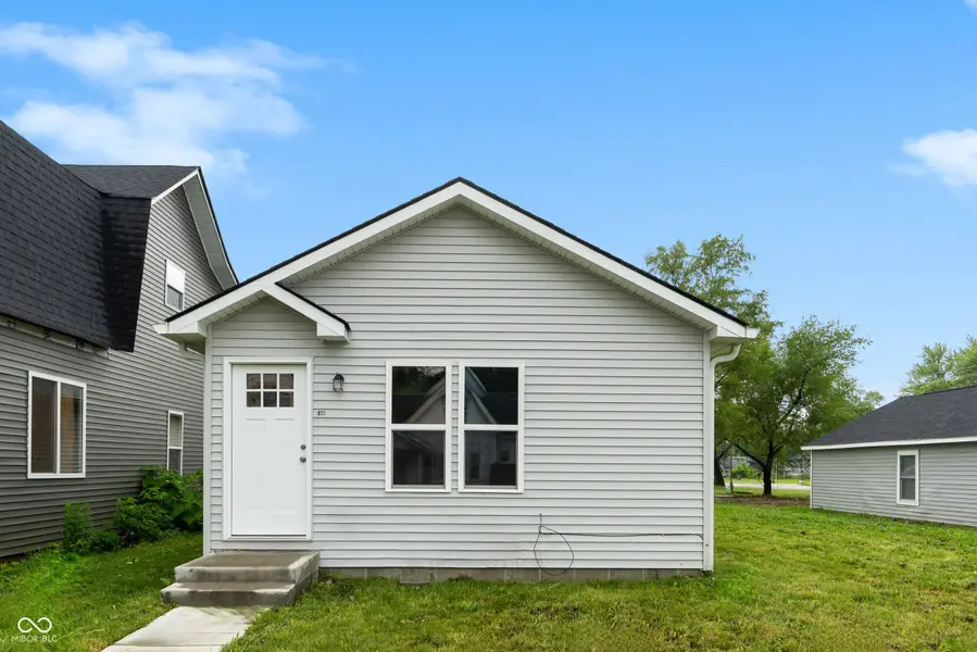 1061 W 29th ST, Indianapolis, IN 46208