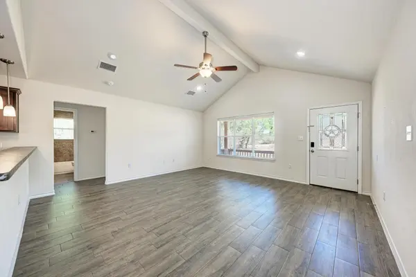 117 North Pass, Kingsland, TX 78639