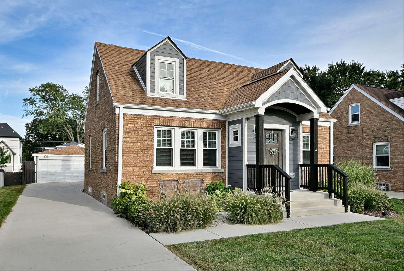 485 N Howard AVE, Elmhurst, IL 60126