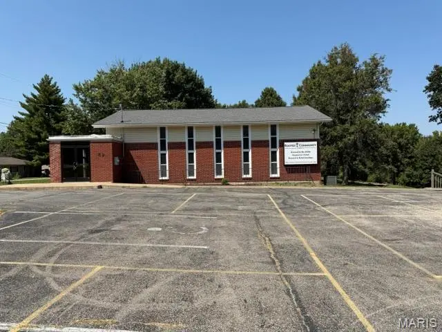 49 Circle WAY, St Peters, MO 63376