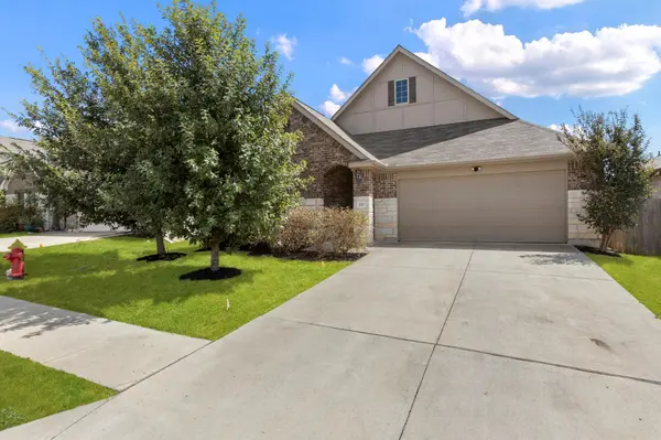 220 Algaroba LOOP, Buda, TX 78610