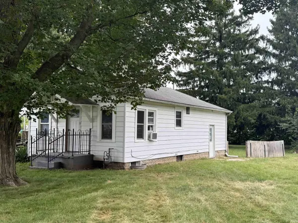 210 N Riverside BLVD, Goshen, IN 46526