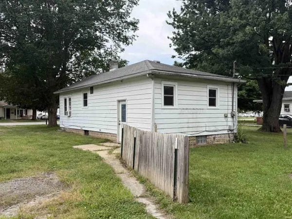 210 N Riverside BLVD, Goshen, IN 46526