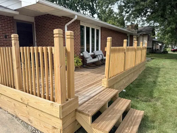 1506 N Wedgewood DR, Alexandria, IN 46001-6001