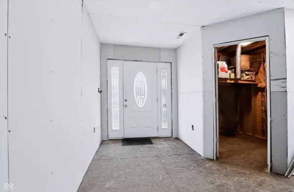 2317 N Map, Arlington, IN 46104