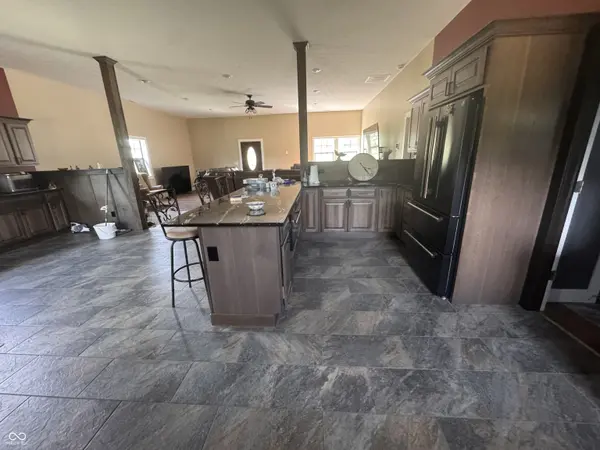 604 E 5th ST, Burlington, IN 46915