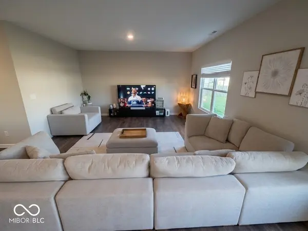 1593 Vision CT, Danville, IN 46122