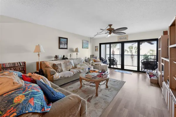 900 GULF BLVD #303, Indian Rocks Beach, FL 33785
