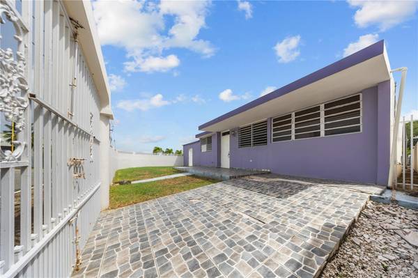 Urb. Monte Brisas 3 CALLE 104 J, Fajardo, PR 00738