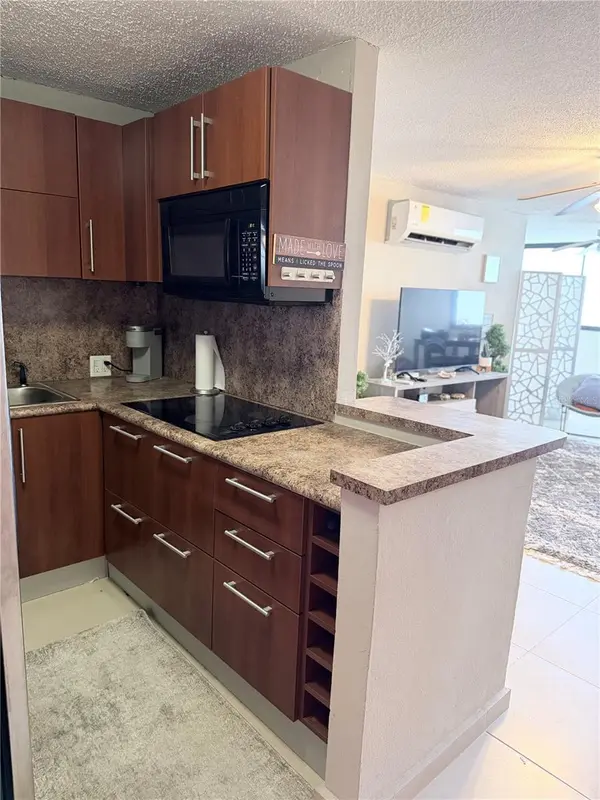 7185 PR 187 #12-I, Isla Verde, PR 00913