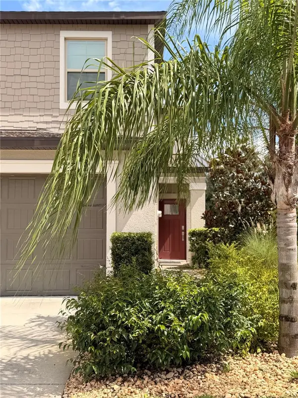 1384 WHITE FOX RUN, Lutz, FL 33549